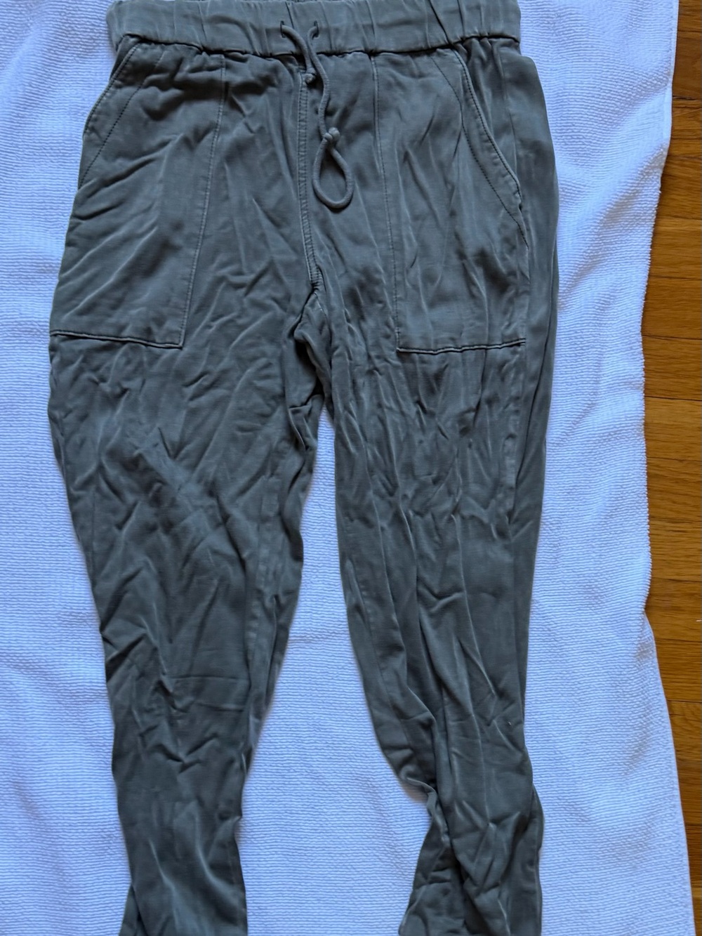 C&C California Olive Green Elastic-Waist Joggers